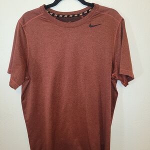 Nike Men's Dri Fit Tshirt Size Large